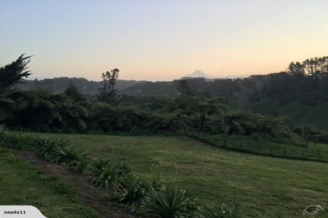 Photo of property in 324 Mataro Road, Onaero, Urenui, 4375