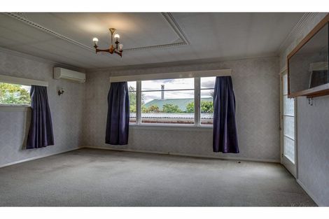 Photo of property in 24 Cornwall Street, Watlington, Timaru, 7910