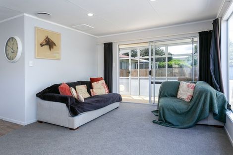 Photo of property in 7a Carlyle Street, Leamington, Cambridge, 3432