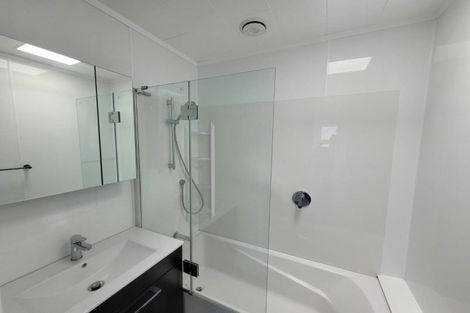 Photo of property in 3a Naumai Place, Spotswood, New Plymouth, 4310