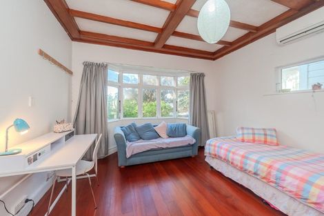 Photo of property in 10 Maurice Terrace, Te Aro, Wellington, 6011