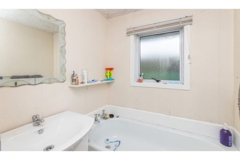 Photo of property in 23 Rowses Road, Aranui, Christchurch, 8061