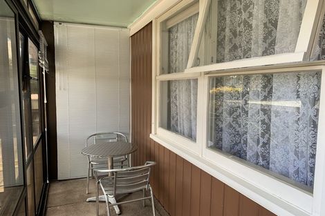 Photo of property in 1/92 Grey Street, Onehunga, Auckland, 1061