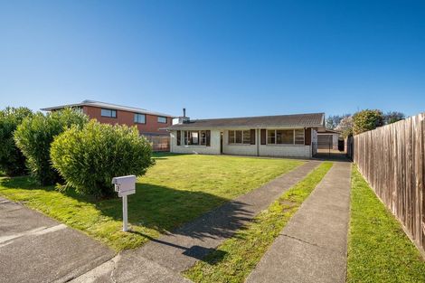 Photo of property in 18 Newbourne Crescent, Redwoodtown, Blenheim, 7201