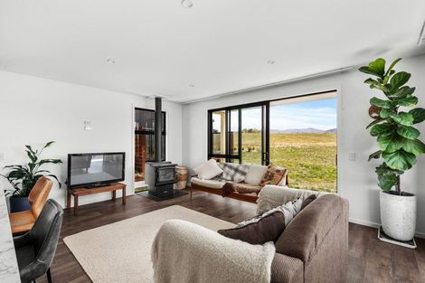 Photo of property in 20 Golden Heights Road, Springvale, Alexandra, 9393