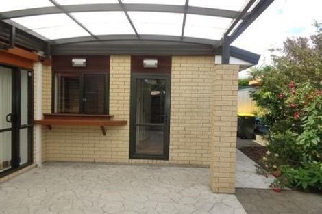 Photo of property in 35 Ruze Vida Drive, Massey, Auckland, 0614