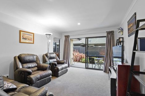 Photo of property in 36 Luxembourg Crescent, Halswell, Christchurch, 8025