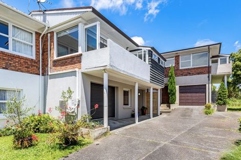 Photo of property in 2/4 Beacholm Road, Takapuna, Auckland, 0622