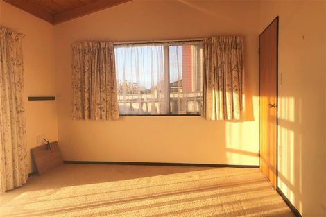 Photo of property in 1/13 Wesley Avenue, Frankleigh Park, New Plymouth, 4310