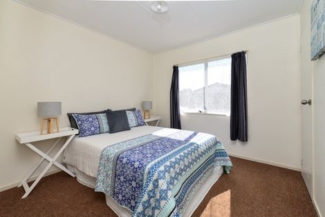 Photo of property in 39e Avalon Drive, Nawton, Hamilton, 3200