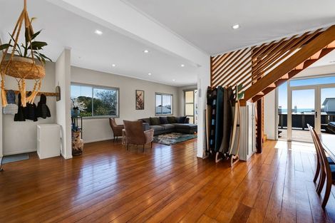 Photo of property in 22 Downe Street, New Plymouth, 4310