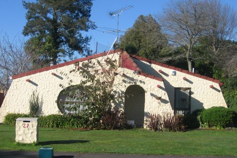 Photo of property in 27 Bellfield Road, Opaheke, Papakura, 2113