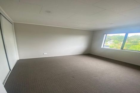 Photo of property in 21 Hakea Place, Totara Heights, Auckland, 2105