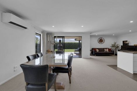 Photo of property in 21 Ruru Street, Cambridge, 3434