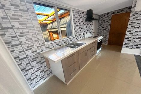 Photo of property in 15 Kauri Street, Mangakino, 3421