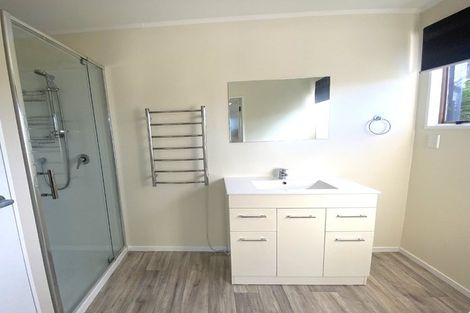 Photo of property in 15b Lenox Grove, Johnsonville, Wellington, 6037