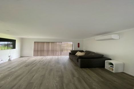 Photo of property in 15e Sealord Place, Manurewa, Auckland, 2102