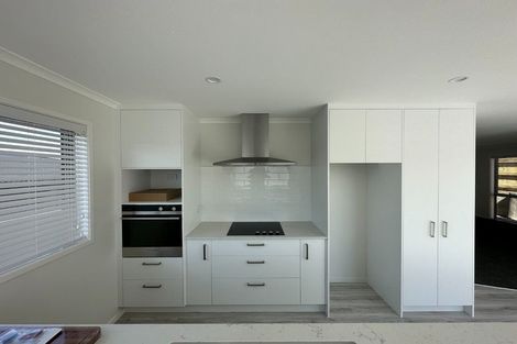 Photo of property in 61 Ridge Drive, Omokoroa, 3114