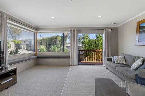 Photo of property in 4a Holden Avenue, Forest Lake, Hamilton, 3200