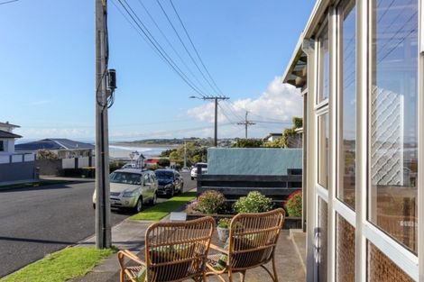 Photo of property in 1/82 Buller Street, New Plymouth, 4312