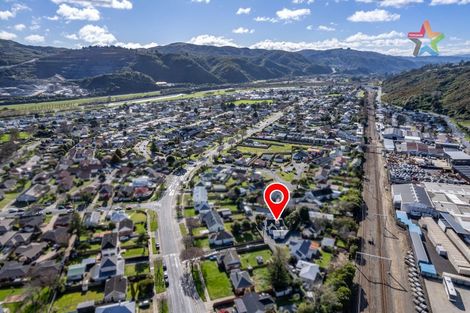 Photo of property in 1/1250 High Street, Taita, Lower Hutt, 5011
