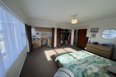Photo of property in 5 Fairfax Terrace, Frankleigh Park, New Plymouth, 4310