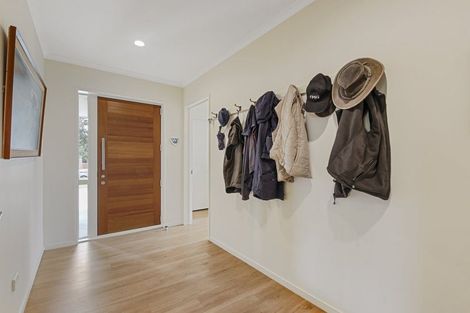 Photo of property in 55 Oakwood Drive, Rangiora, 7400