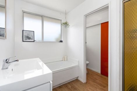 Photo of property in 1/96 Lake Terrace Road, Burwood, Christchurch, 8061