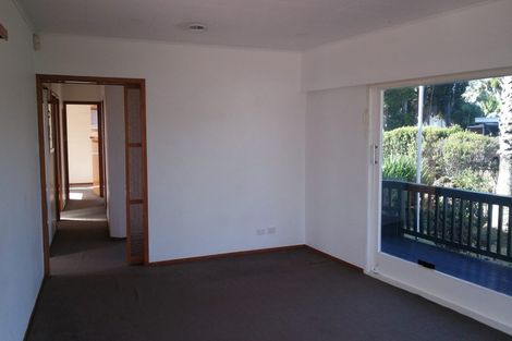 Photo of property in 2 Challinor Street, Pakuranga, Auckland, 2010