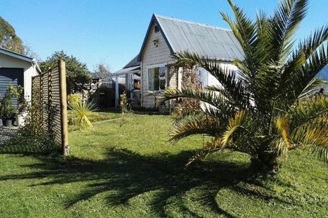 Photo of property in 25 School Road, Riwaka, Motueka, 7198