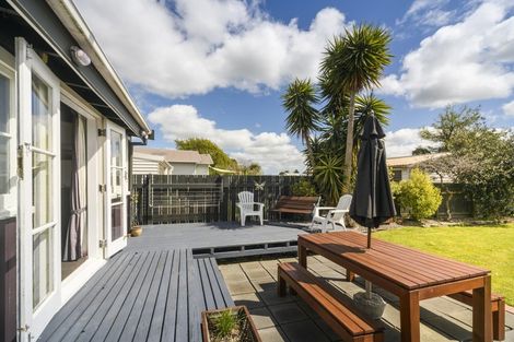 Photo of property in 48 Matipo Street, Takaro, Palmerston North, 4410