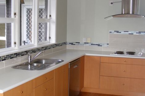 Photo of property in 25 Kotare Street, Hilltop, Taupo, 3330