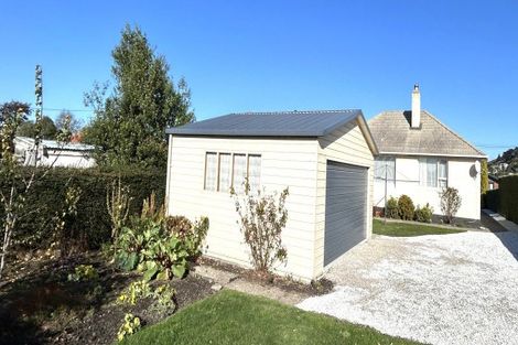 Photo of property in 6 Harlech Street, Oamaru North, Oamaru, 9400