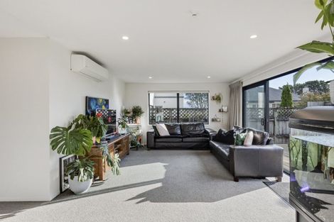 Photo of property in 32a Tokomaru Street, Welbourn, New Plymouth, 4312