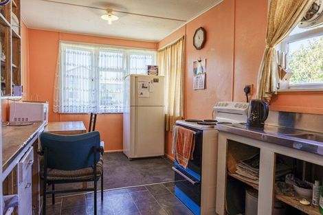 Photo of property in 10 Seddon Crescent, Marewa, Napier, 4110