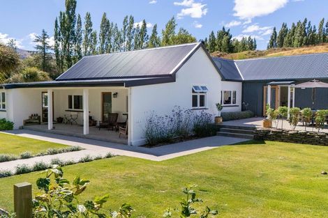 Photo of property in 56 Ladysmith Road, Roxburgh East, Roxburgh, 9571