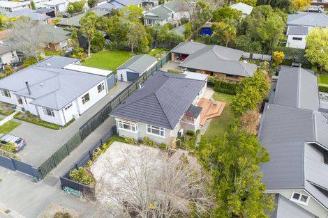 Photo of property in 167 Centaurus Road, Saint Martins, Christchurch, 8022