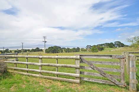 Photo of property in 52 Cross Creek Road, Western Lake, Featherston, 5773