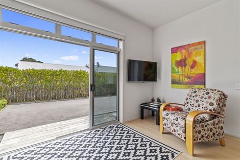 Photo of property in 127 Williamson Road, Whangamata, 3620