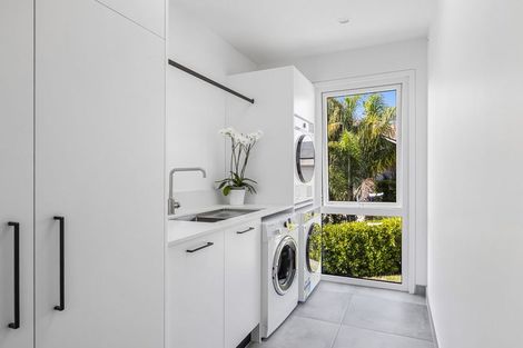 Photo of property in 30 Pacific Cliffs Drive, Gulf Harbour, Whangaparaoa, 0930