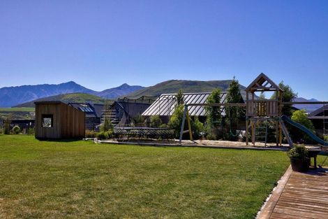 Photo of property in 6 Stockyard Lane, Jacks Point, Queenstown, 9371