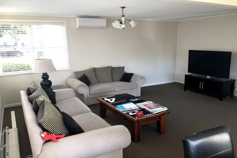 Photo of property in 56 Amaru Road, One Tree Hill, Auckland, 1061