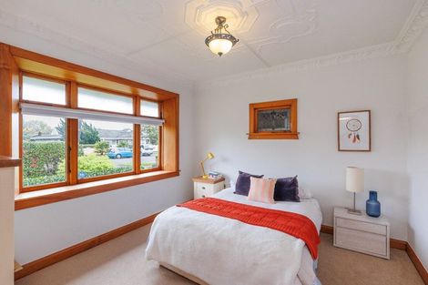 Photo of property in 11 Palm Avenue, Hokowhitu, Palmerston North, 4410