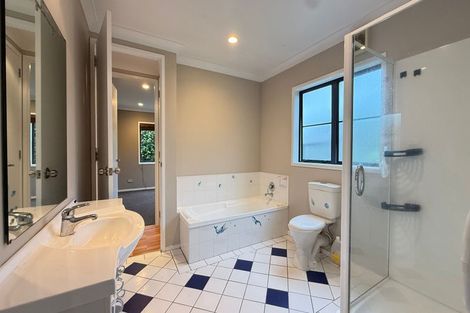 Photo of property in 3/158 Cliff View Drive, Green Bay, Auckland, 0604
