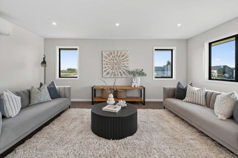 Photo of property in 15 Silverwood Lane, Leamington, Cambridge, 3495