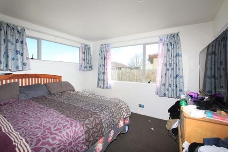 Photo of property in 23 Benton Place, Manurewa, Auckland, 2102
