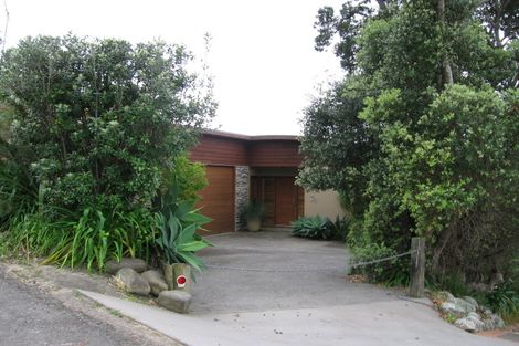 Photo of property in 36 Tutaritari Road, Hahei, Whitianga, 3591