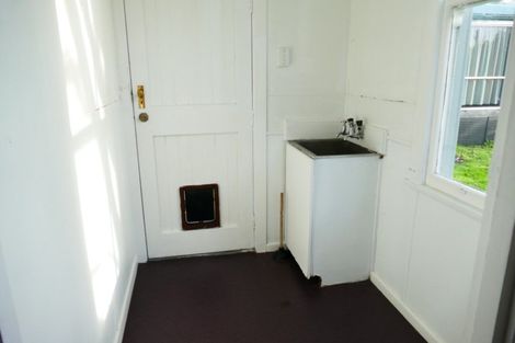 Photo of property in 44 Lynwood Road, New Lynn, Auckland, 0600