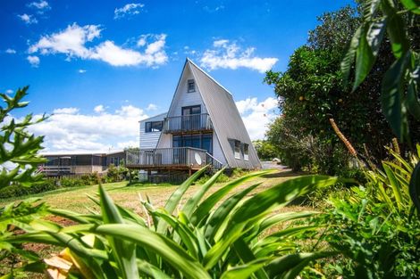 Photo of property in 27 Skudders Beach Road, Kerikeri, 0294