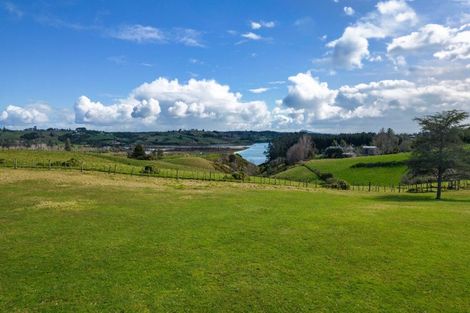 Photo of property in 16 Potts Road, Whitford, Howick, 2571